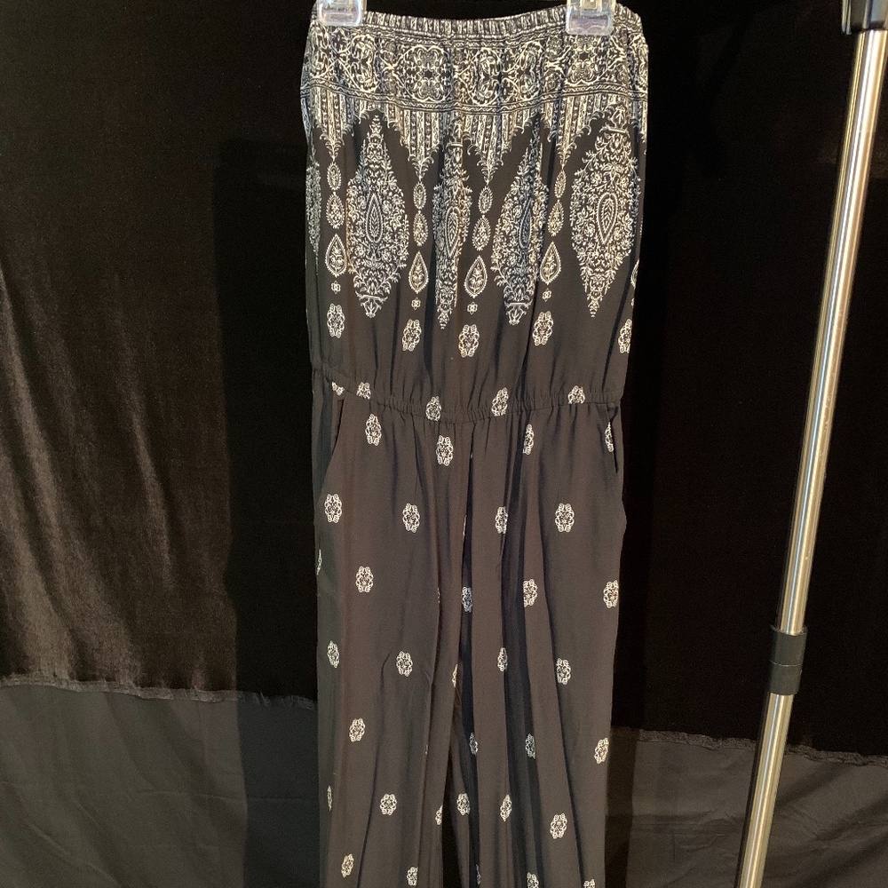 Size S Strapless Abbeline Jump Suit